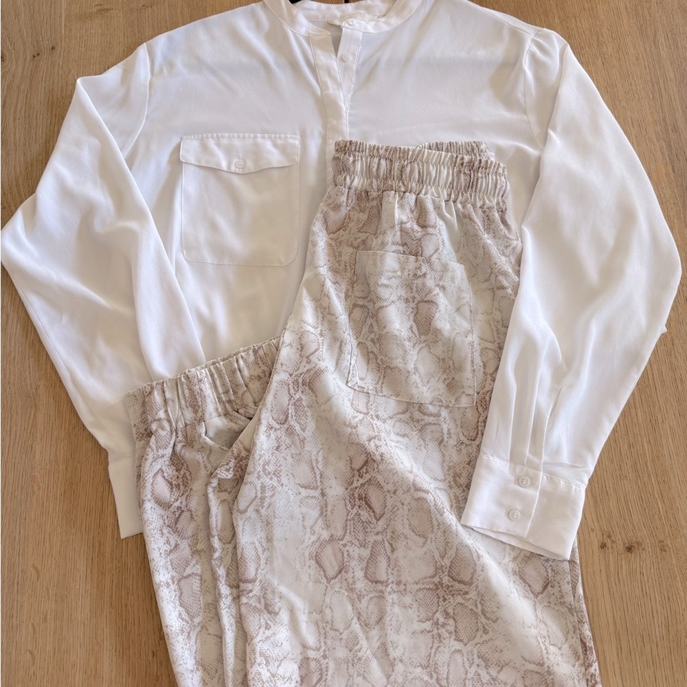Women’s neutral snake print dressy joggers